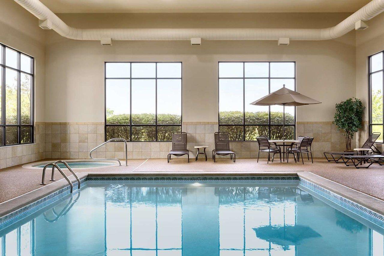 Hampton Inn Stow מראה חיצוני תמונה