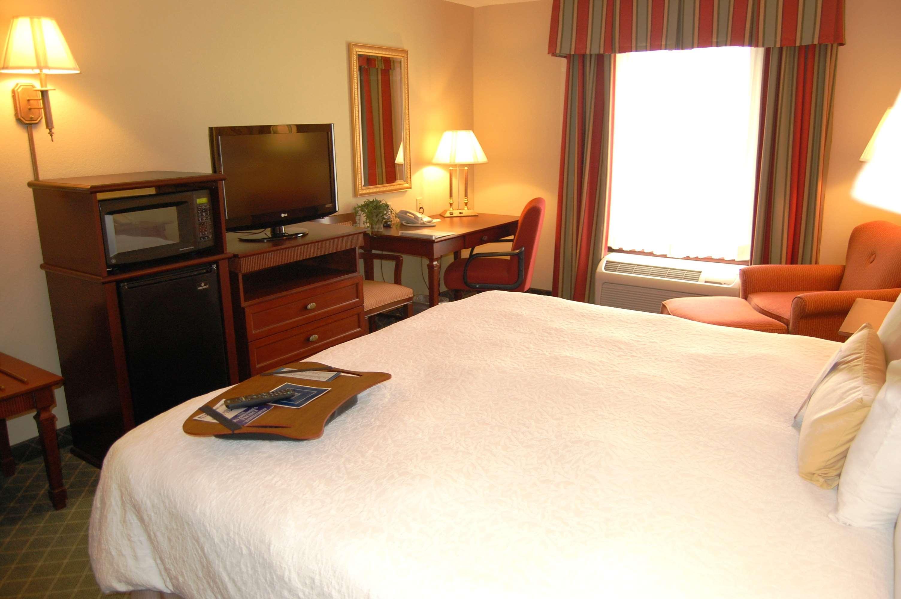 Hampton Inn Stow מראה חיצוני תמונה