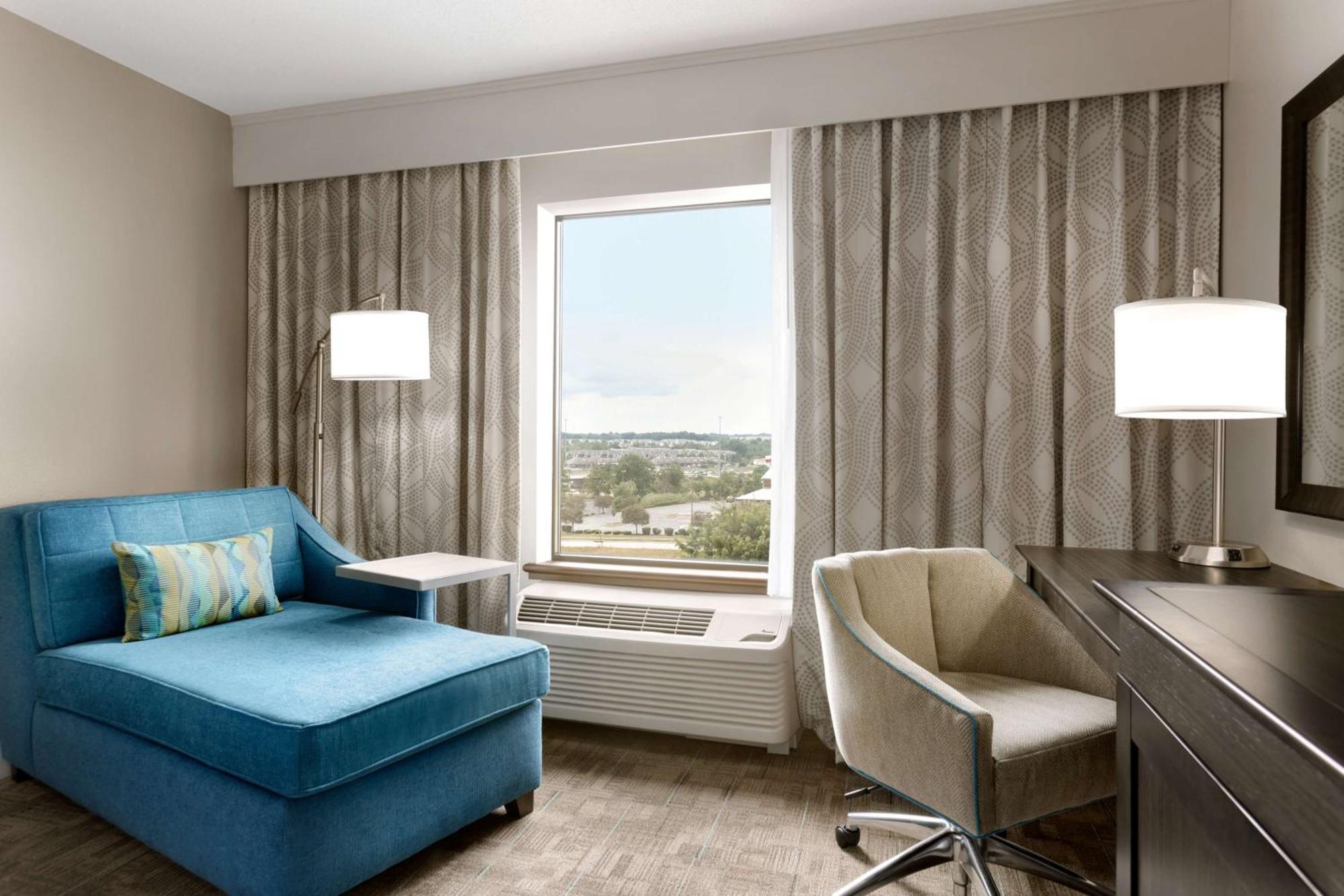 Hampton Inn Stow מראה חיצוני תמונה