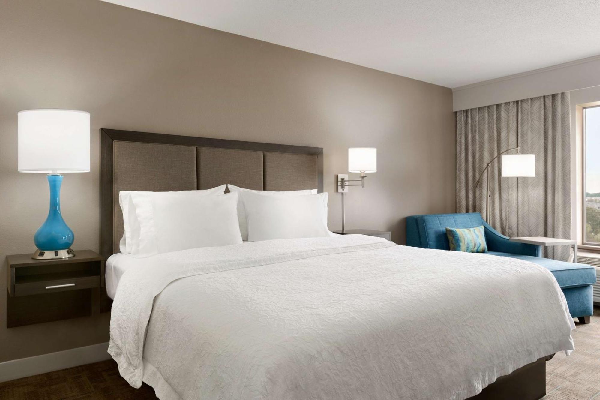 Hampton Inn Stow מראה חיצוני תמונה