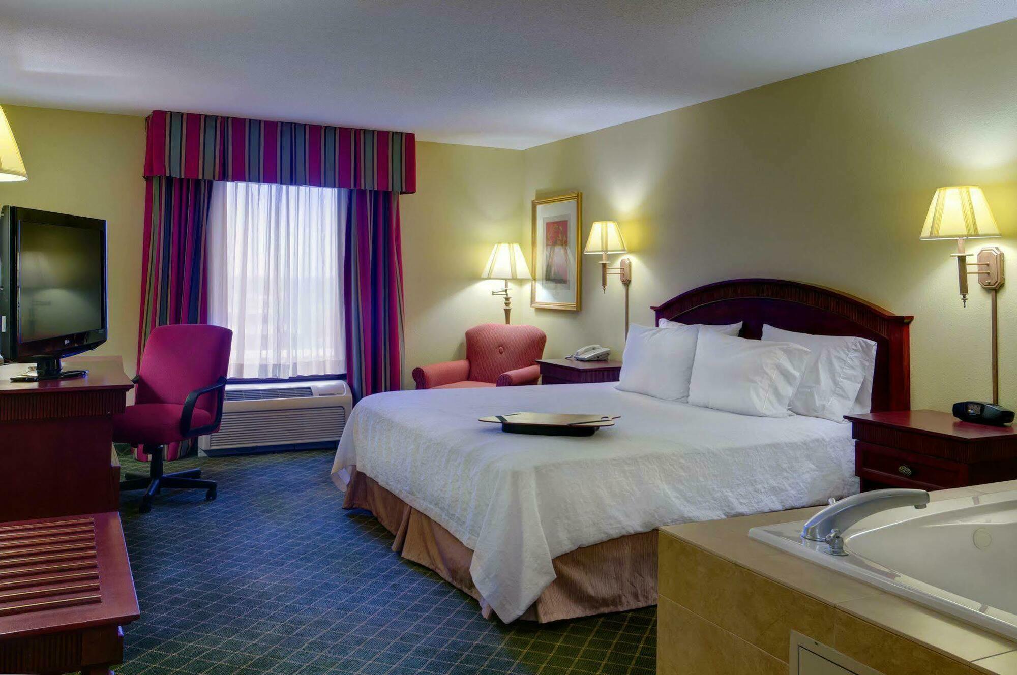 Hampton Inn Stow מראה חיצוני תמונה